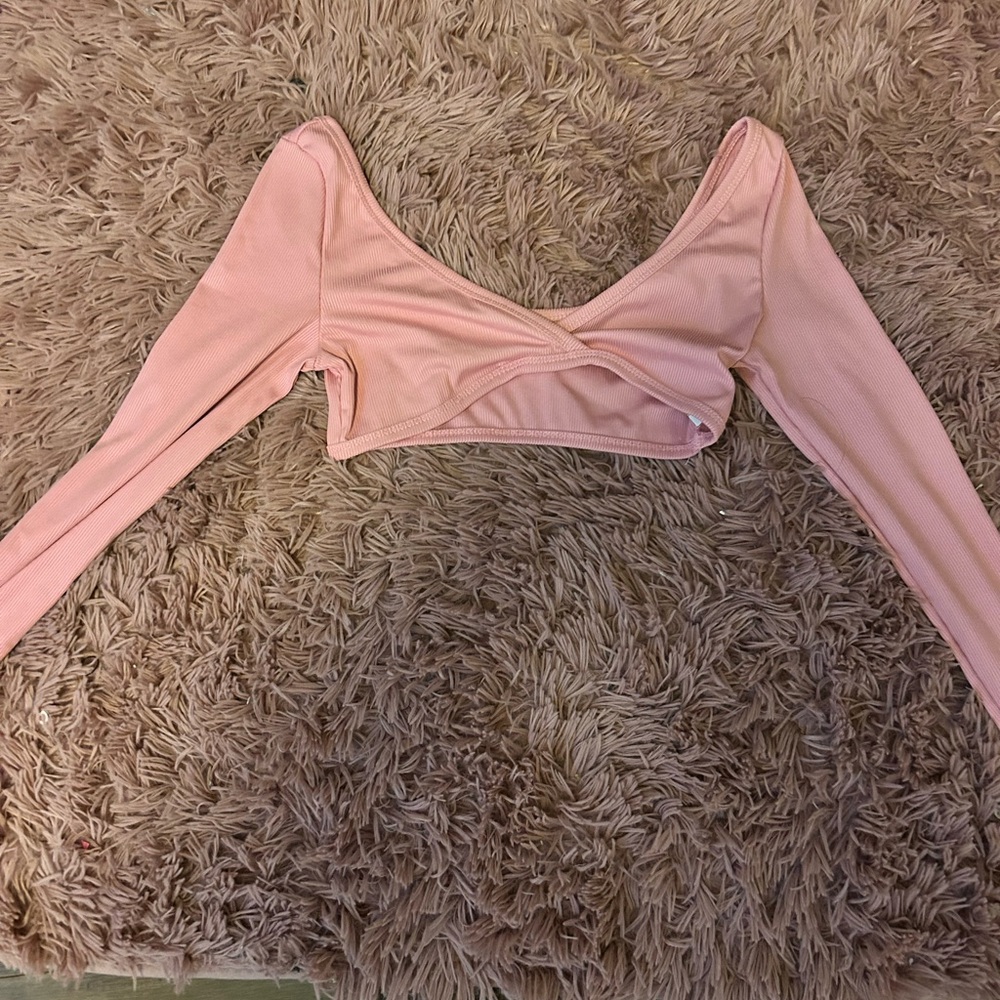 pink crop top